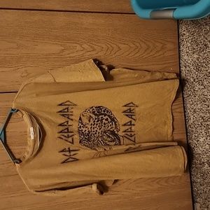 Maurices graphic  Tee